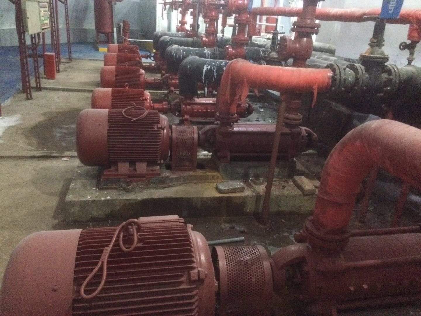辽宁彩电塔项目消防泵组实拍照片