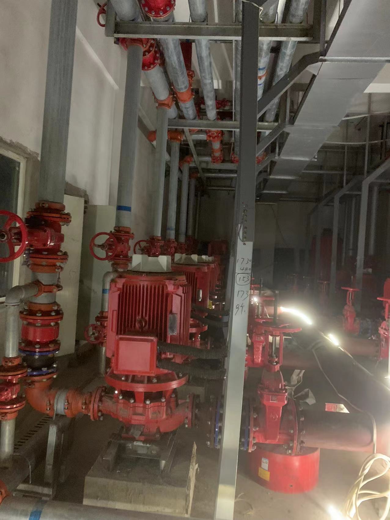 恒大世界城消防泵房项目消防水泵1