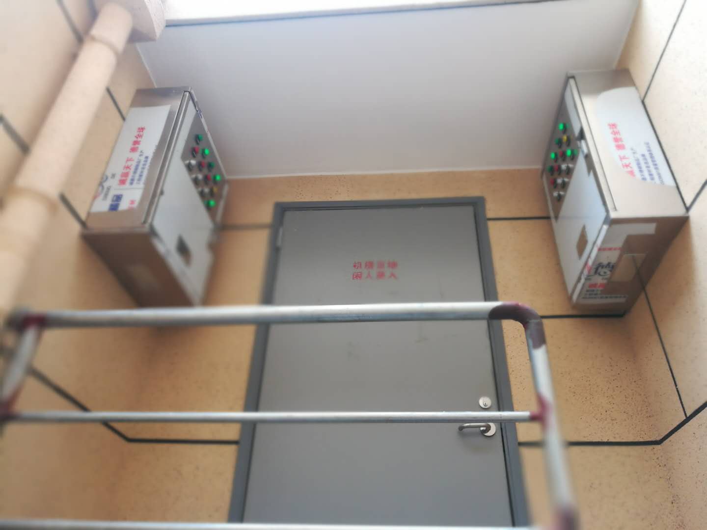 防排烟风机控制箱上海静安区住房项目部分设备实拍